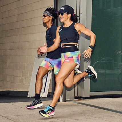 มือใหม่เริ่มวิ่ง เลือกรองเท้าวิ่งอย่างไรให้ตอบโจทย์การใช้งาน ช่วยลดการบาดเจ็บ - Rev Online