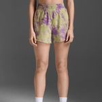 2XU - AERO HI - RISE 4 INCH SHORTS Women - Rev Online