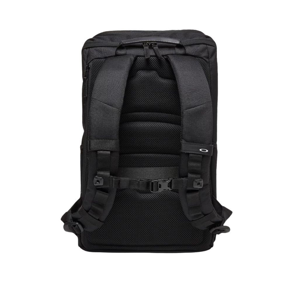OAKLEY URBAN PATH RC 25L BACKPACK กระเป๋าเป้สำหรับผู้ชายและผู้หญิง - Rev Online