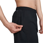 SAUCONY - OUTPACE 5INCH SHORT Men - Rev Online