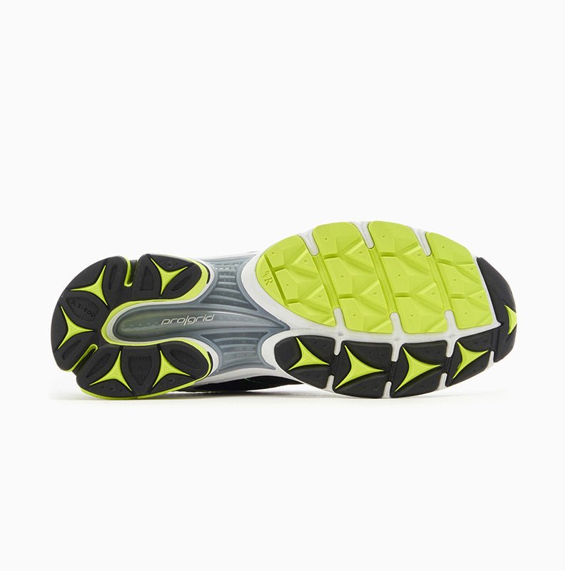 SAUCONY - PROGRID TRIUMPH 4 Unisex - Rev Online